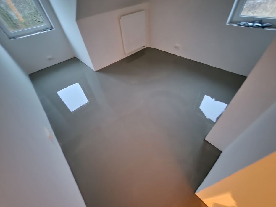 Wylewki samopoziomujące, wyrównywanie podłoża