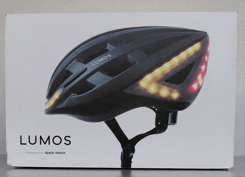 Capacete de bicicleta intligente - Lumos Kickstart. 150€ 
175€