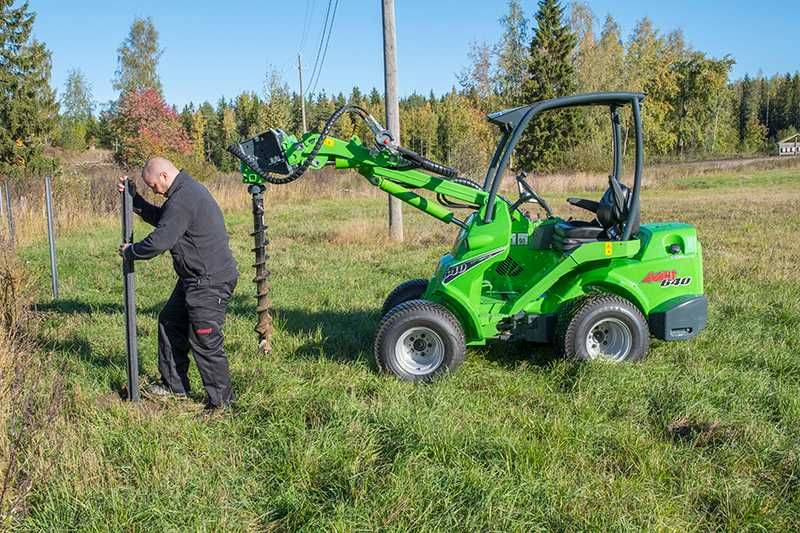 Оренда ямобура міні навантажувача AVANT (Bobcat, шнек бур) Погрузчик