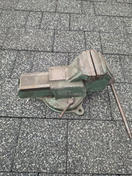 Stare imadło stołowe bison 80