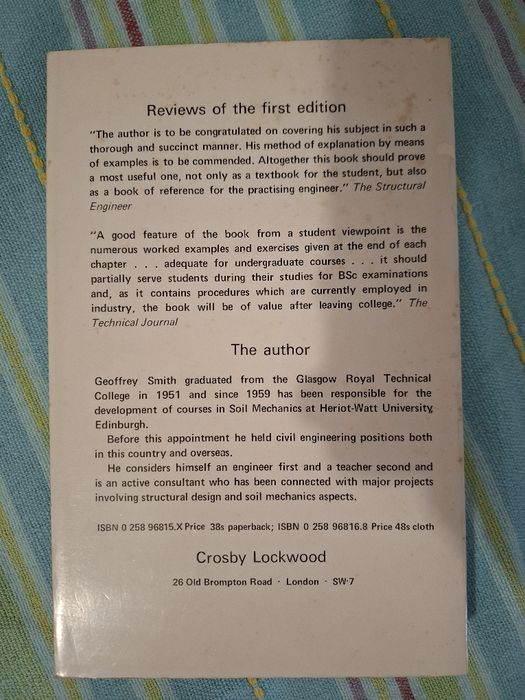 Elements of Soil Mechanics