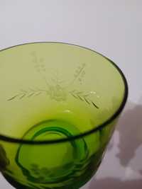 Filiżanki szklane zielone 3 sztuki PRL Vintage