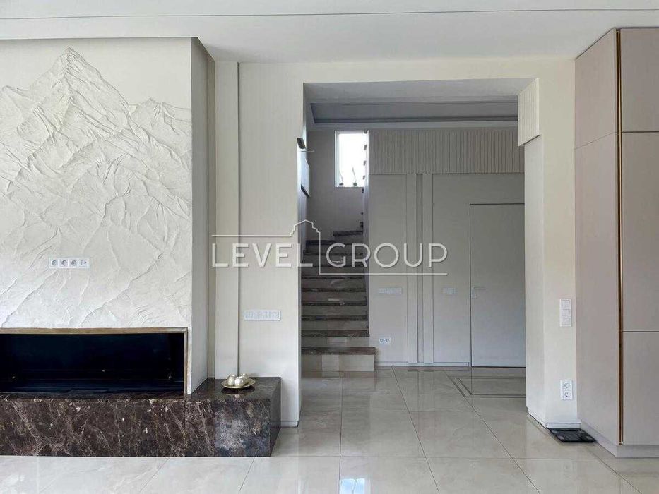 Продається сучасний 5к будинок 274м2, Лісники, 7 соток