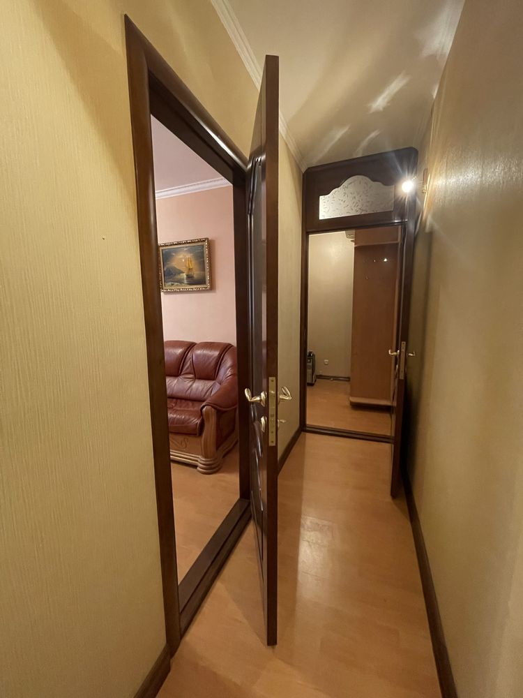 Фасадное помещение 42 м рядом с пр. Центральным с ремонтом