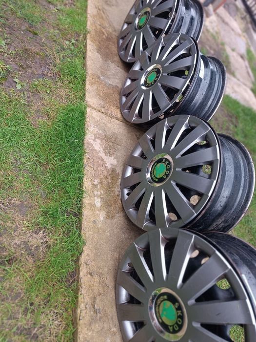 Диски металеві R15  5*112