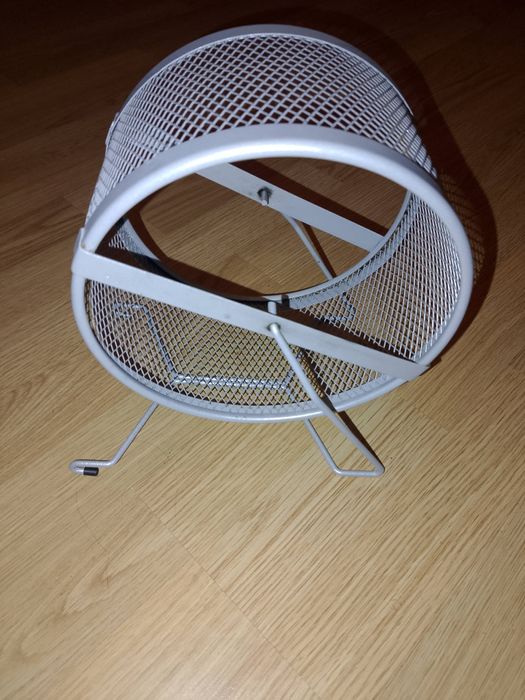 Nowy Kołowrotek dla chomika syryjskiego czytaj opis