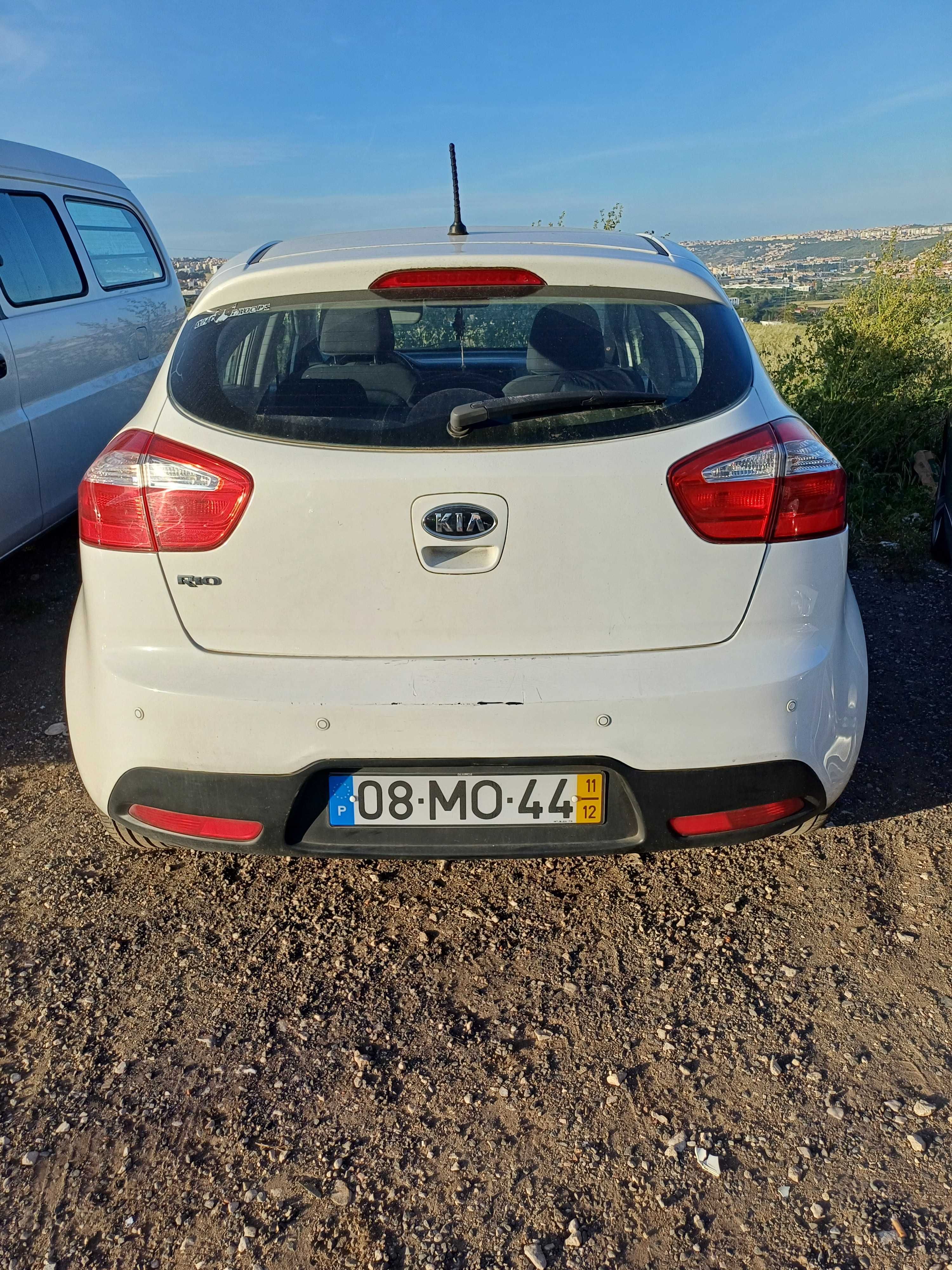 Kia rio Dezembro negociável