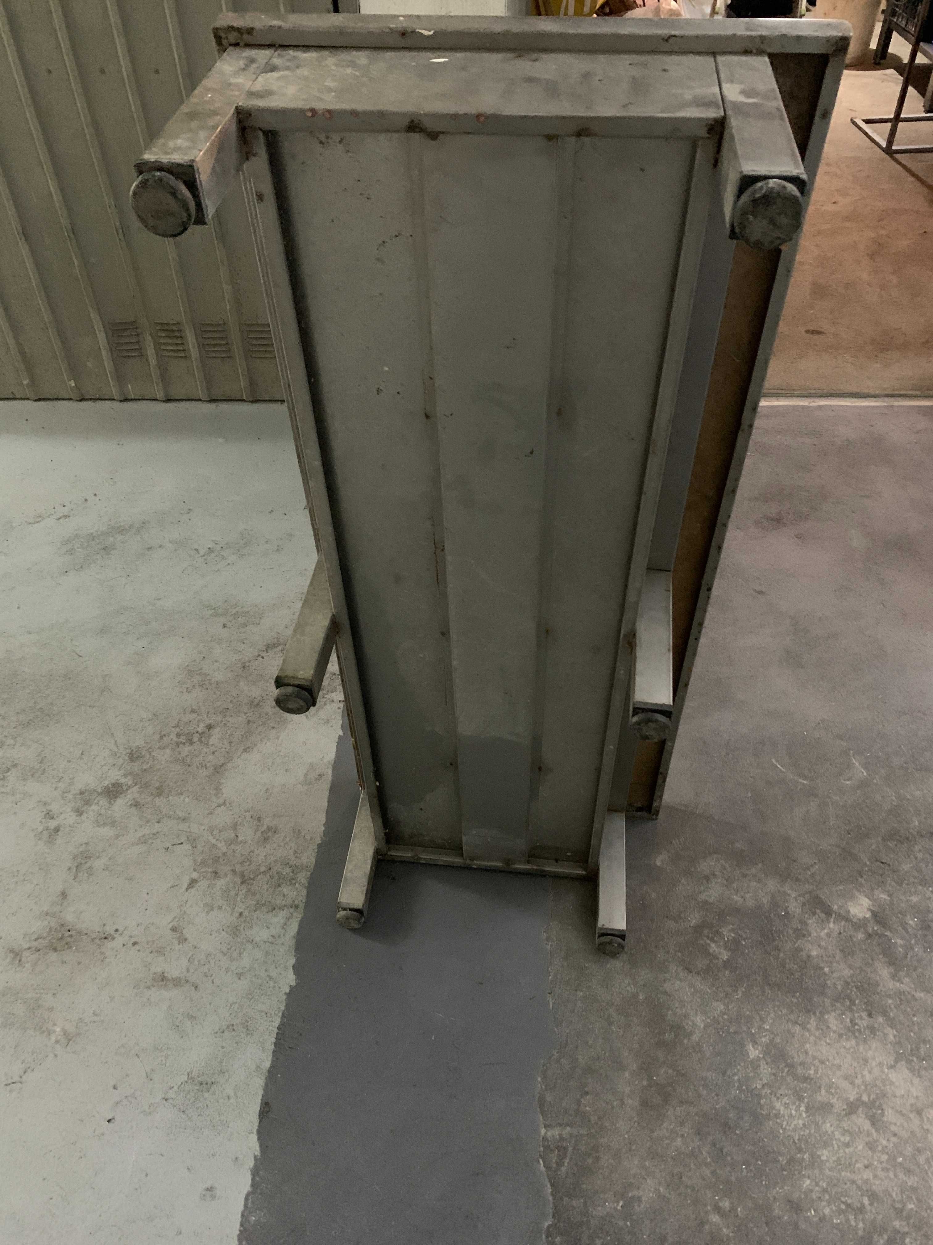 Bancada de Apoio de Inox