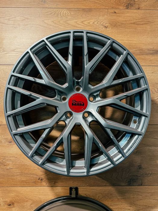 Nowe felgi MAM RS4 19x8.5 5x112 Audi VW Skoda Seat BMW Cupra