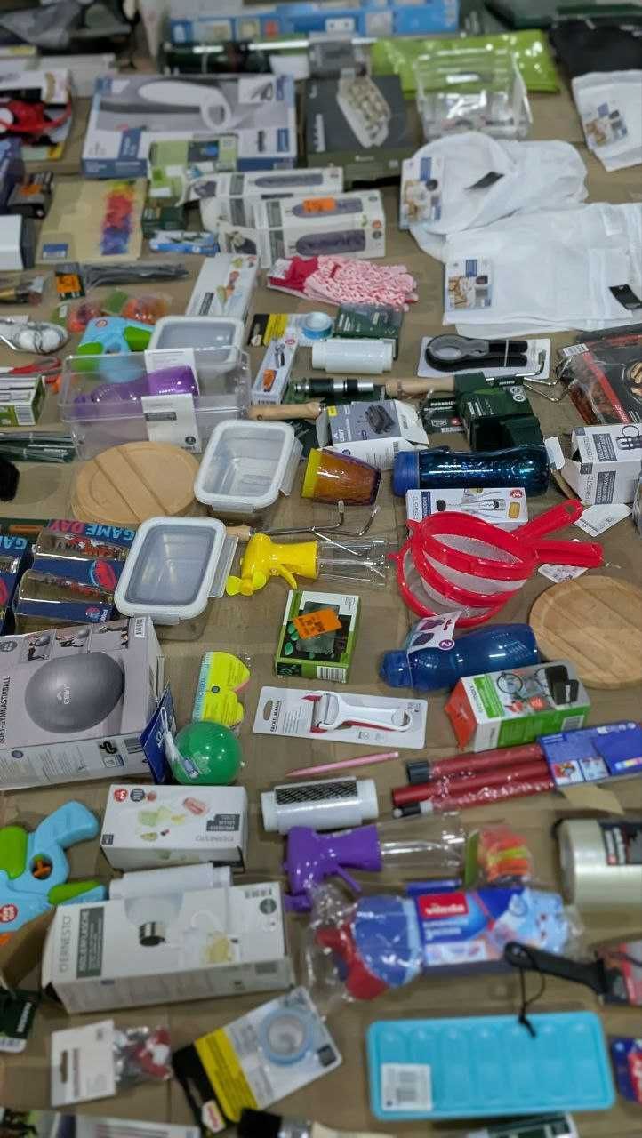 Ліквідаційний палет: мікс зоотовари, садові інструменти! 137 кг!