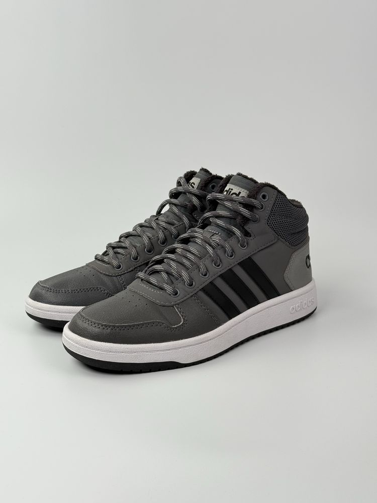 Взуття чоловіче Adidas ,кросівки adidas,