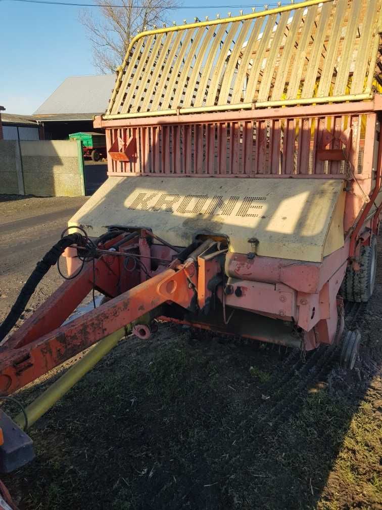 Przyczepa zbierająca KRONE