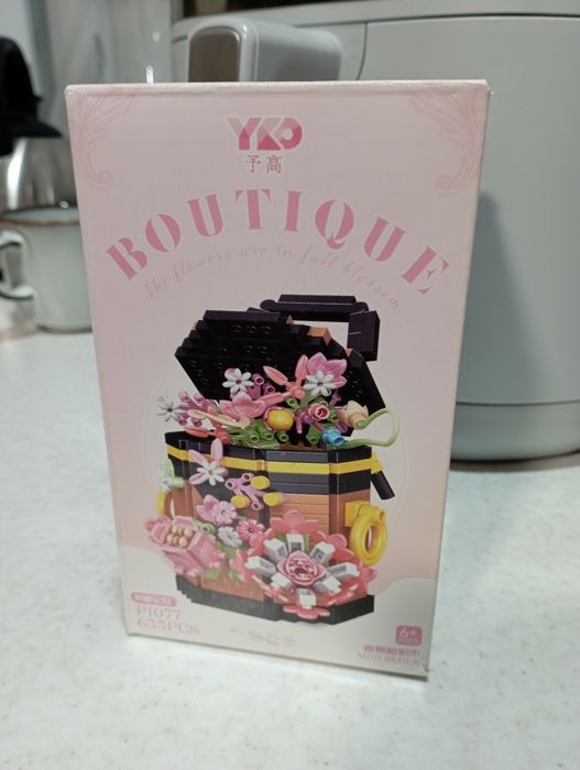 Продам міні лего пес,квітка,горщик з квітами