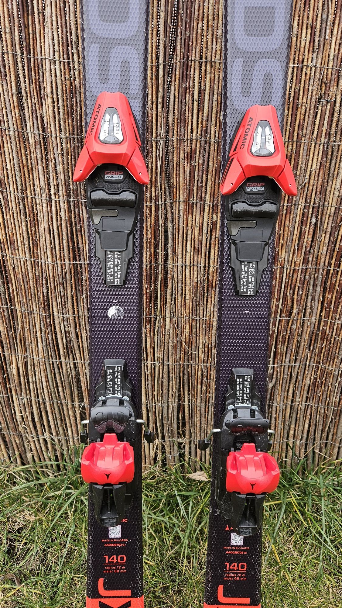 Narty Atomic Redster JX 140