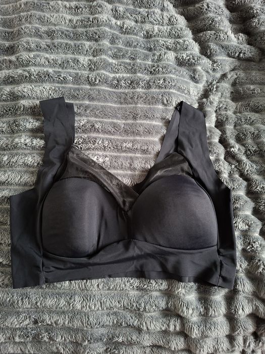 Nowe biustonosze 80D 85 D 80C