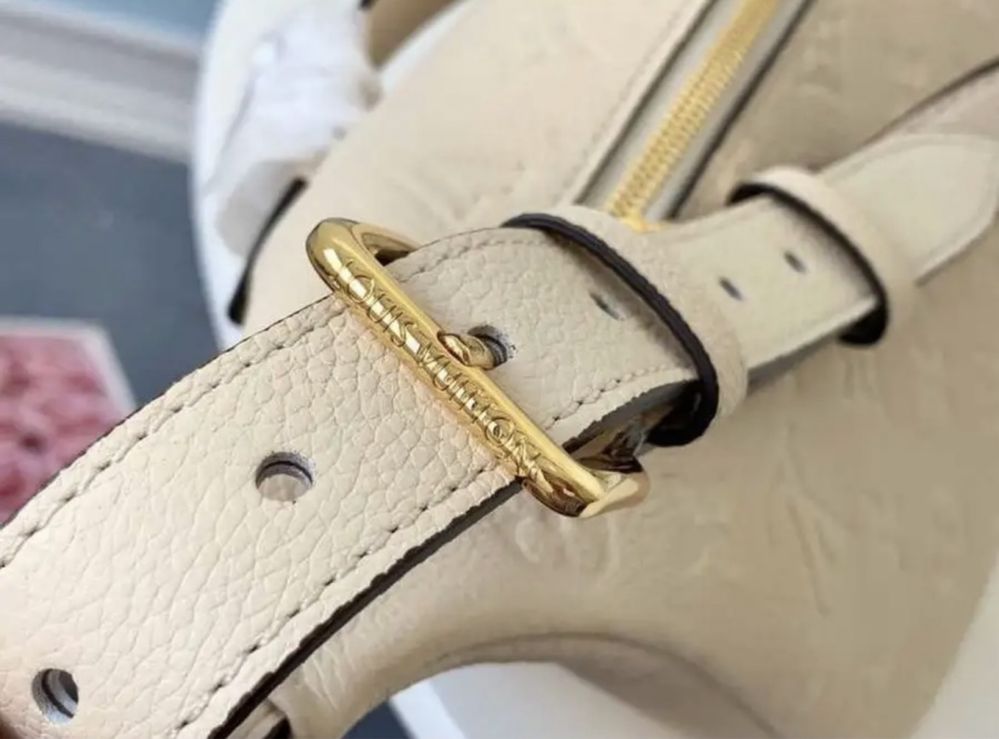 Сумка бананка Louis vuitton