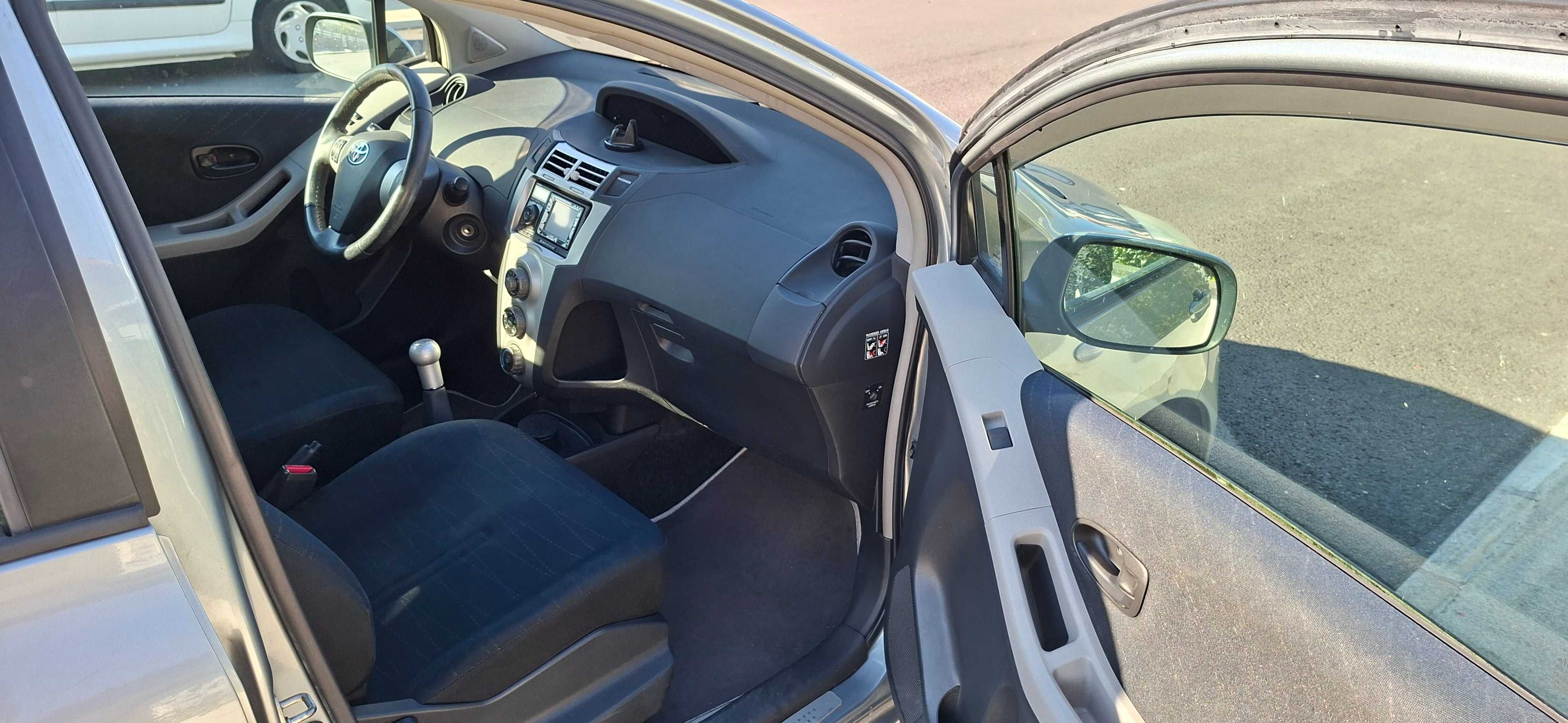 Toyota Yaris 1.0cc - 134 mil km
