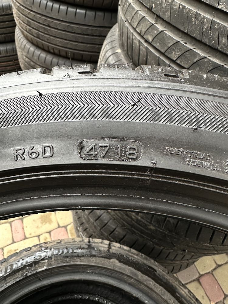 225/45/19 92W Bridgestone Potenza S001 RFT