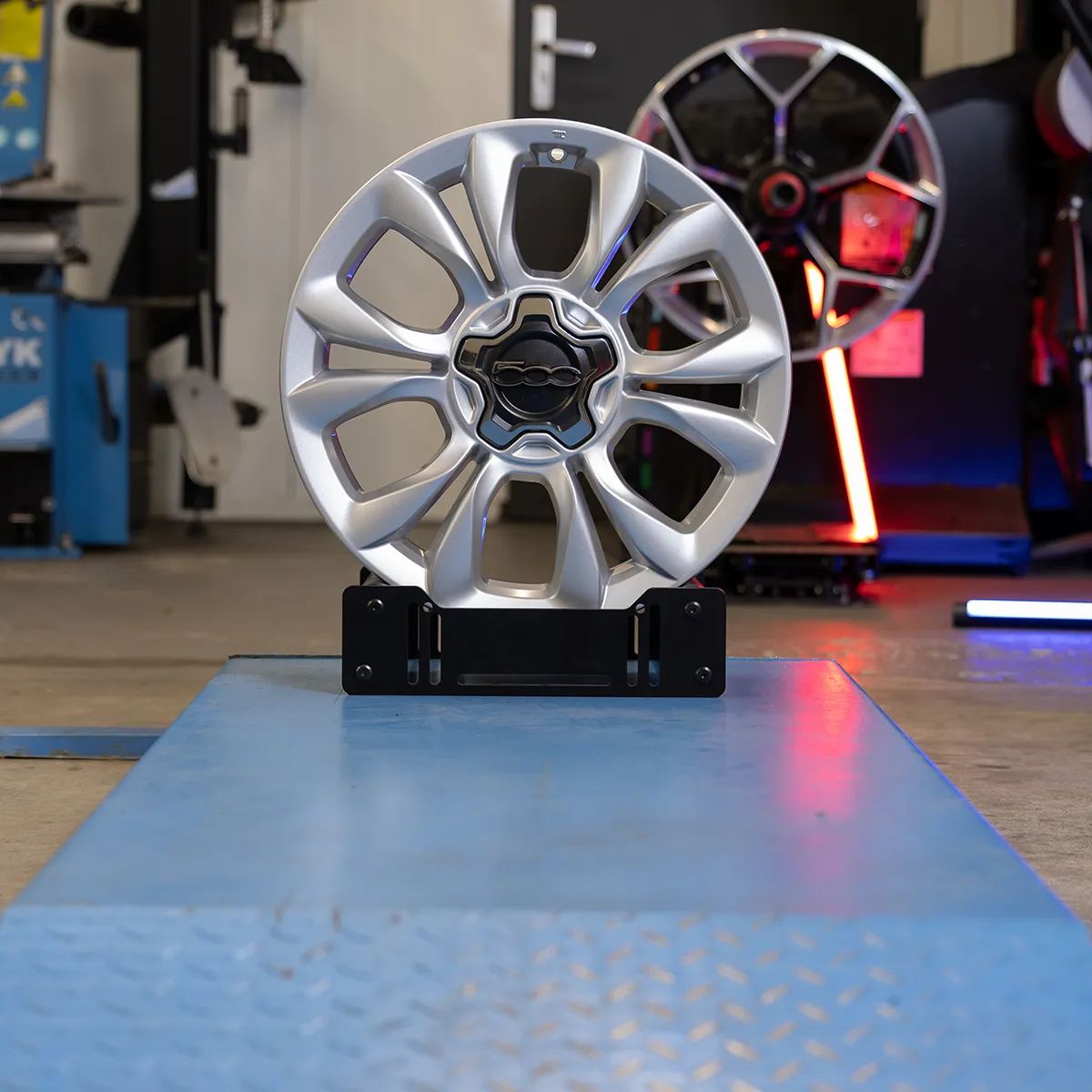 NOWE ORYGINALNE Felgi Fiat 17" 500X Croma