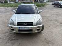 Hyundai Tucson 2.0 бензин