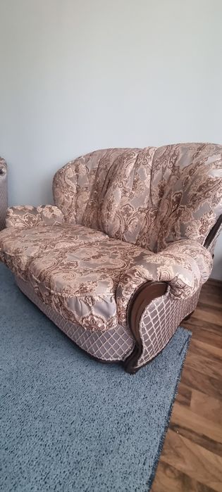Продам дивани 2х місні