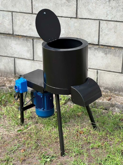 Подрібнювач корнеплодів 1,5 кВт, корморізка 3 мм бурякорізка АКЦІЯ!