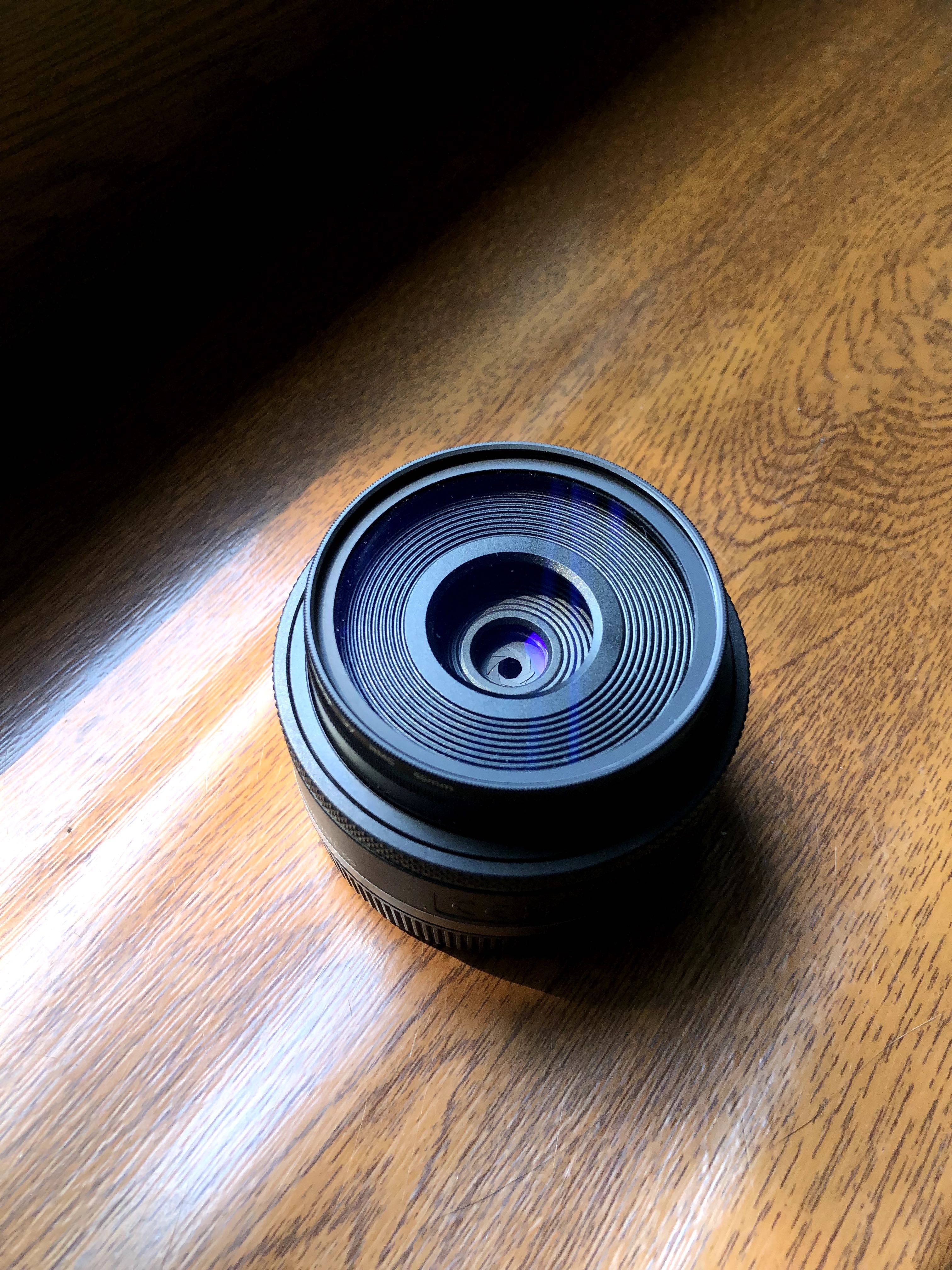 Canon RF 28mm f/2.8 STM