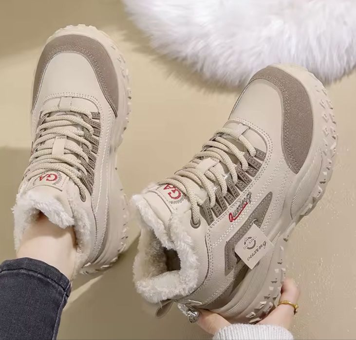 Жіночі ботінки - кросівки (38-39 розмір)