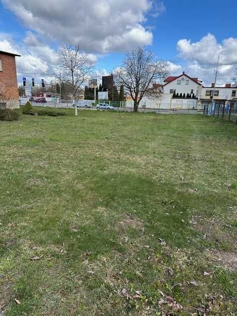 Wynajem placu – Idealne miejsce na Twoją działalność!