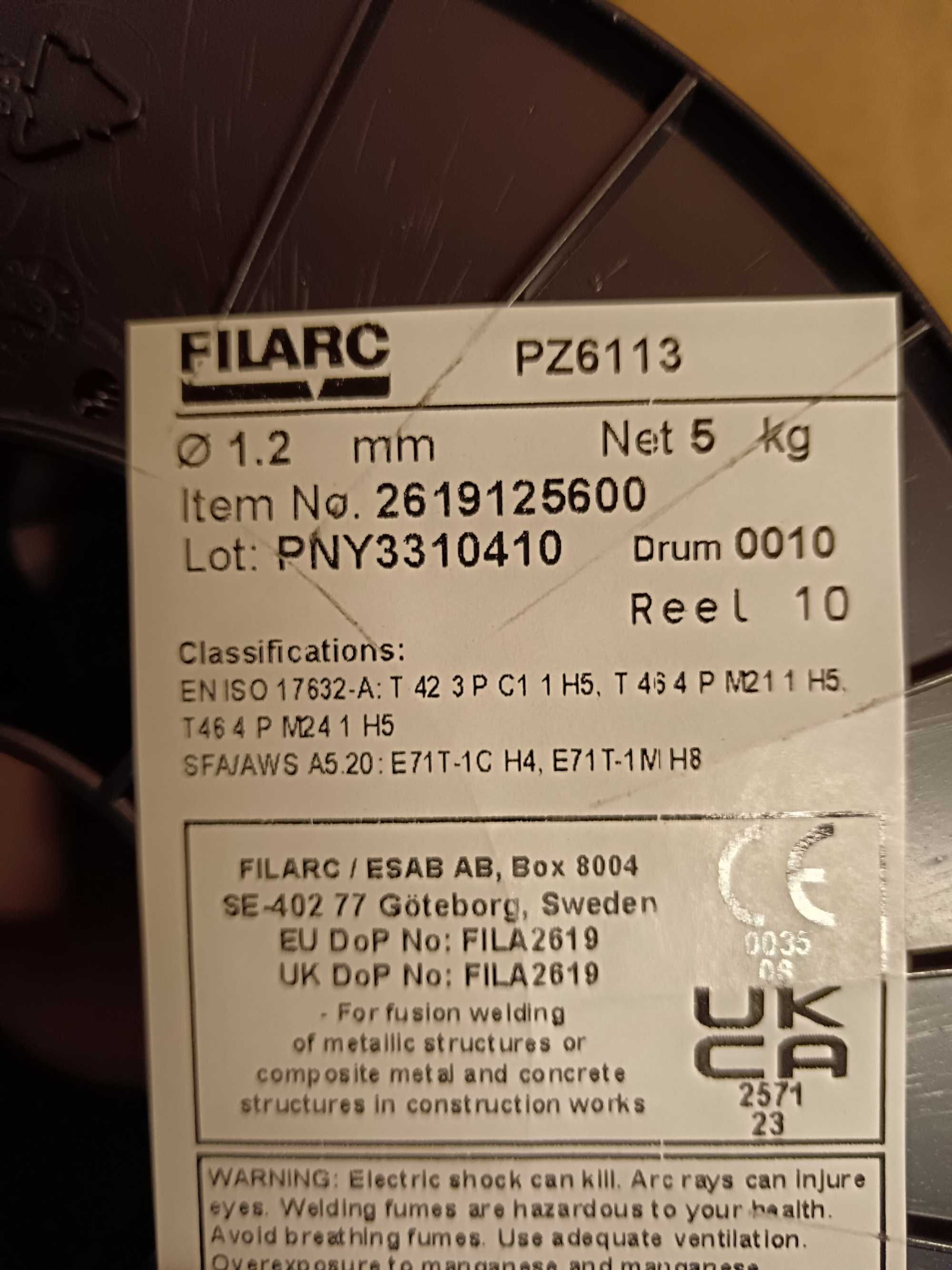 Проволока сварочная НЖ и черная флюсовая, DW 316 LP, DW 309 LP.