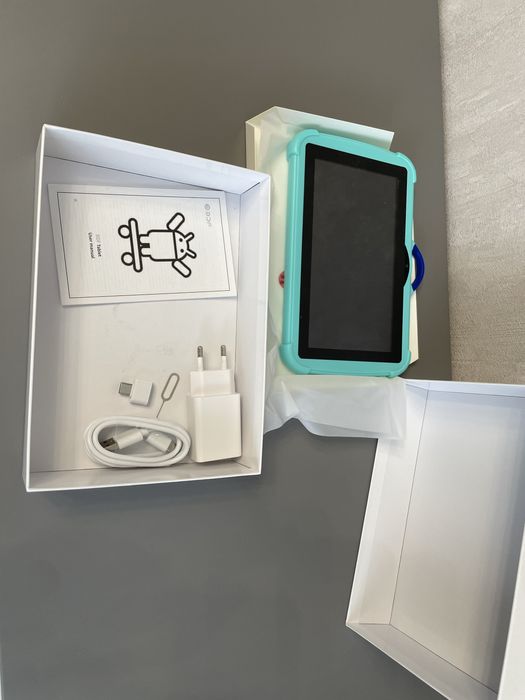 Планшет дитячий Q Kids Tablets 4/64Гб із захисним чохлом