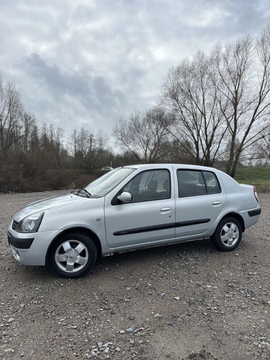 Renault symbol автомат