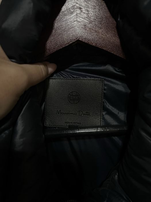 Продам курточку Массимо Дутти