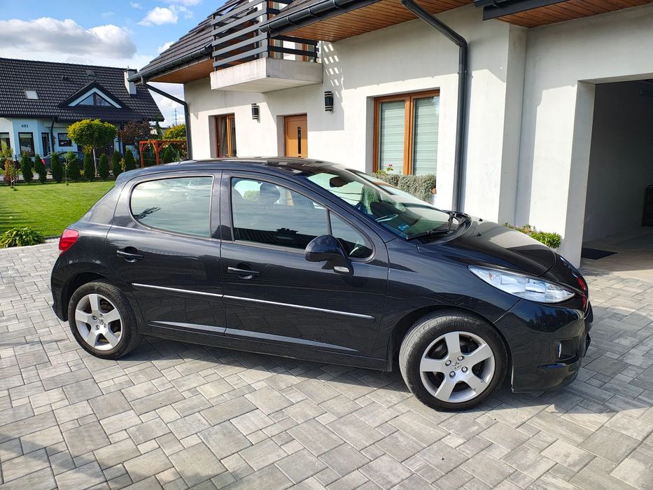 Peugeot 207