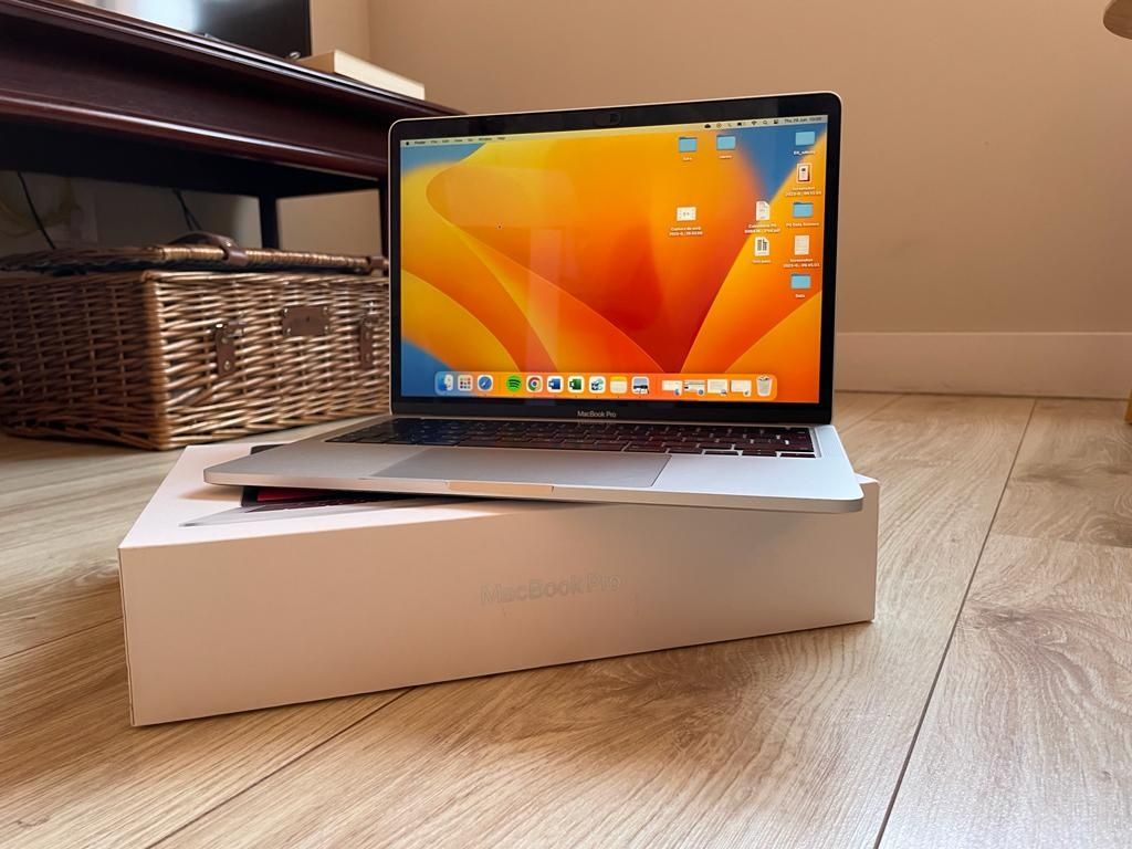 MacBook Pro M1 2020 | 13" Retina | 8/256