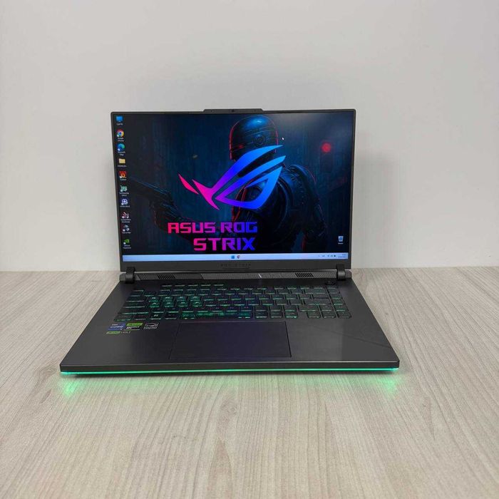 Asus ROG Strix G16 G614JIR 2K 240Hz i9-14900HX 16GB SSD 1TB RTX 4070