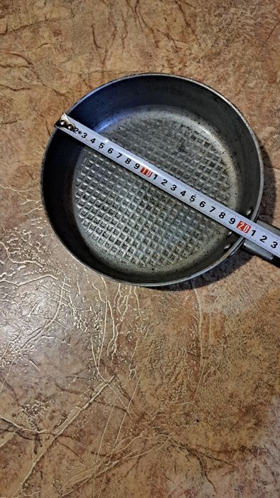 Продам алюмінієву сковороду