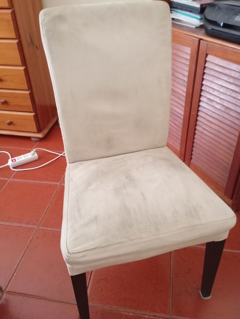 Mesa de Jantar Madeira Maciça