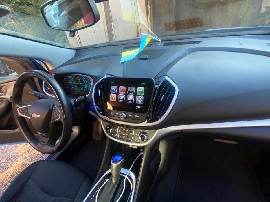 Продам Chevrolet Volt 2017