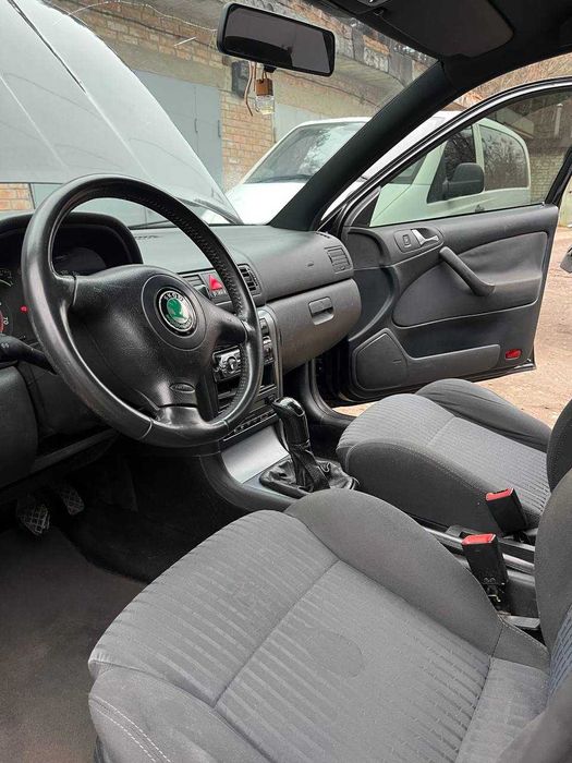 продам авто Skoda