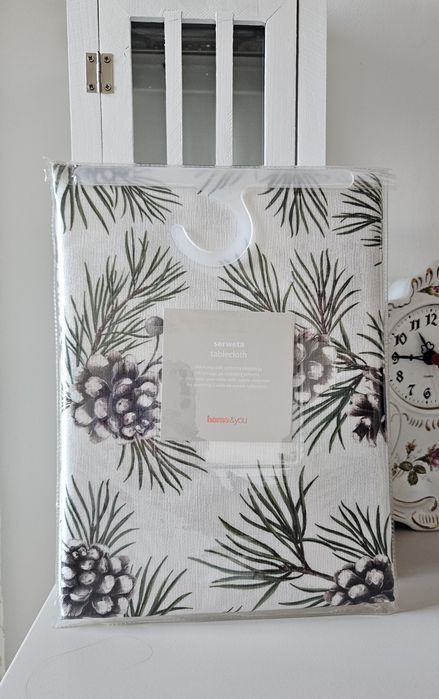 Nowa, piękna serweta  Home&You Pinha,  80x80 cm. 
Nowa, piękna serweta