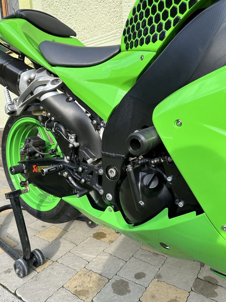 Продам Kawasaki ZX10R 2007р.