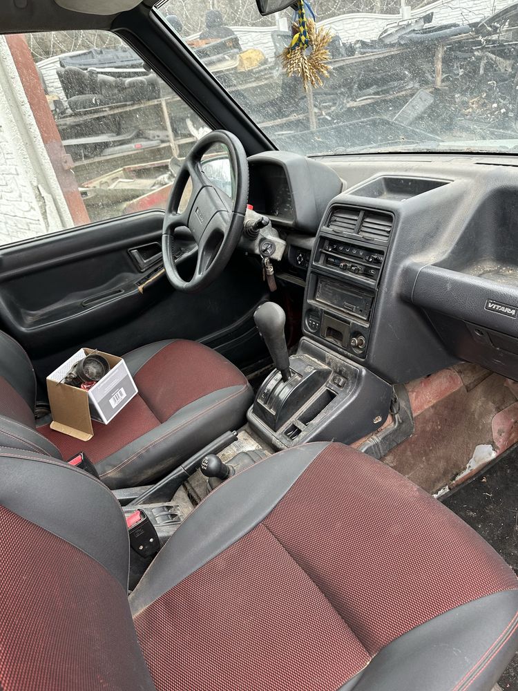 Разборка шрот Suzuki Vitara 1.6 бензин коробка автомат 1993 1994 1995
