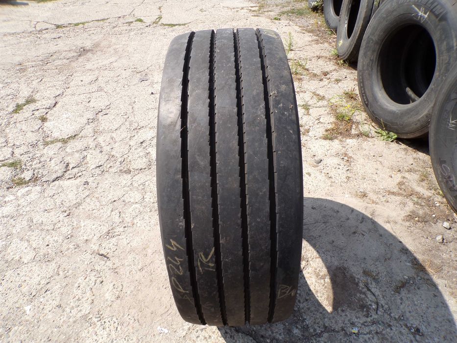 opona 385/65R22.5 DUNLOP SP244 Tredmax (800 netto)