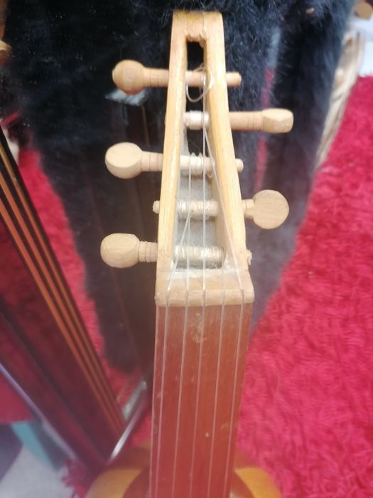 Guitarra Alaúde egípcio com 5 cordas de aço, feito à mão