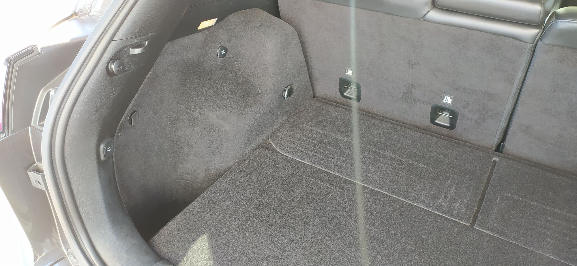 Jeep Cherokee Overland 2,0 turbo