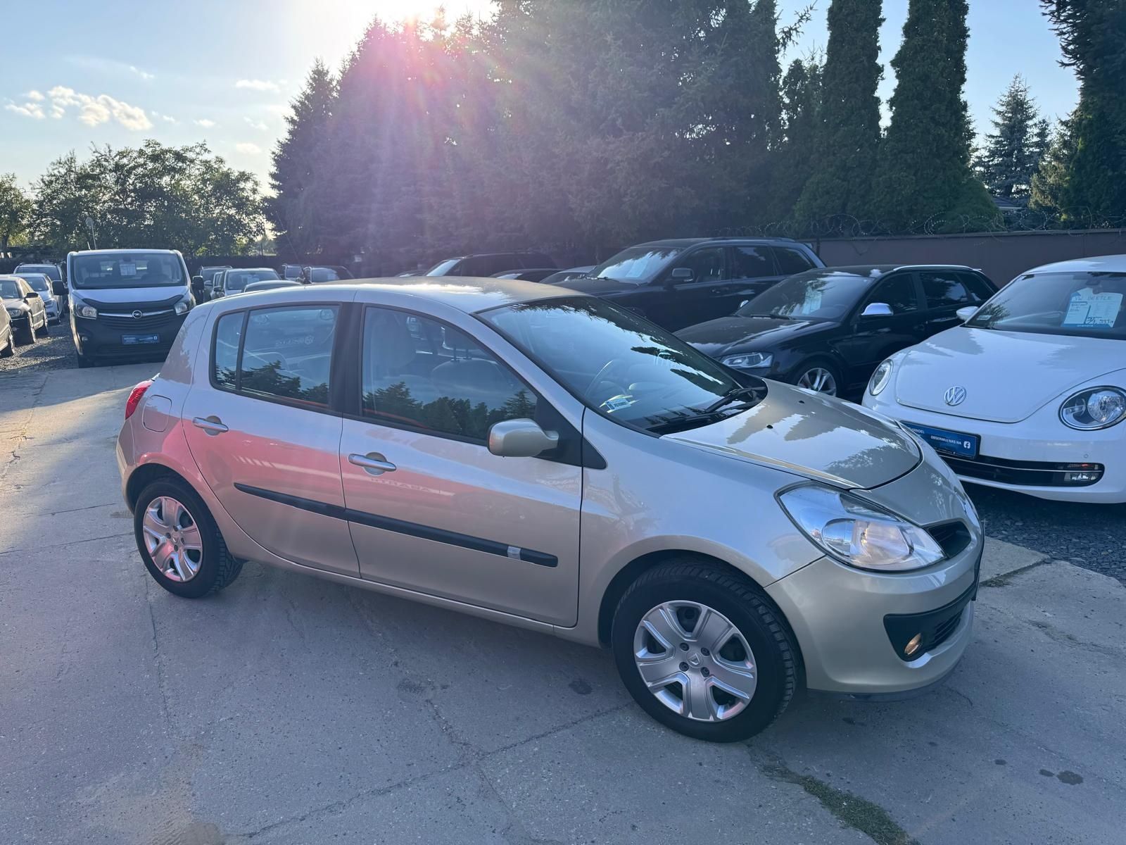 Renault Clio II 1.6 16v Automat 5 Drzwi Sprawna Klimatyzacja Pl