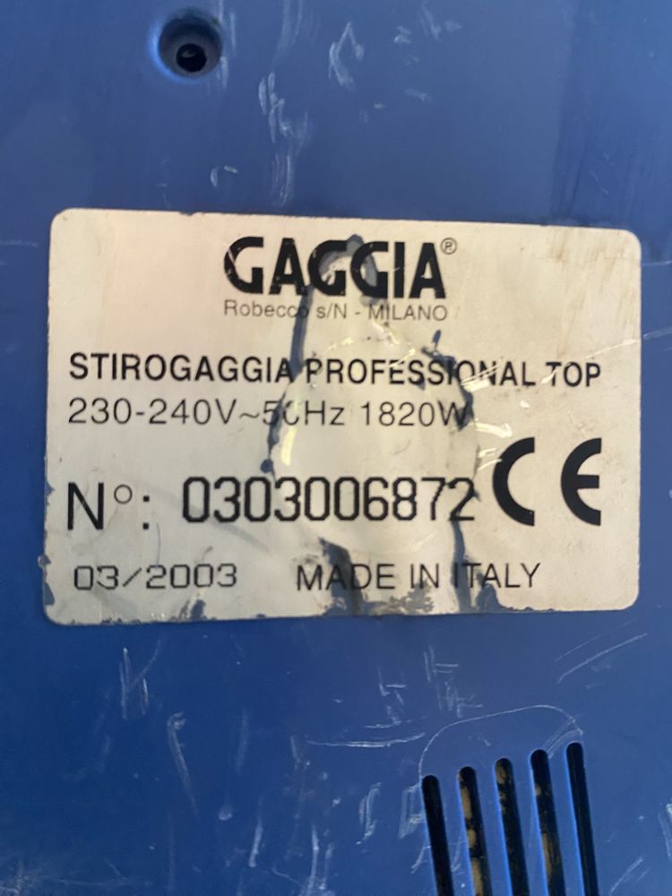 Утюгпарогенератором GAGGIA