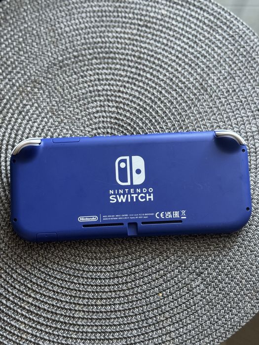 Ігрова консоль Нінтендо.