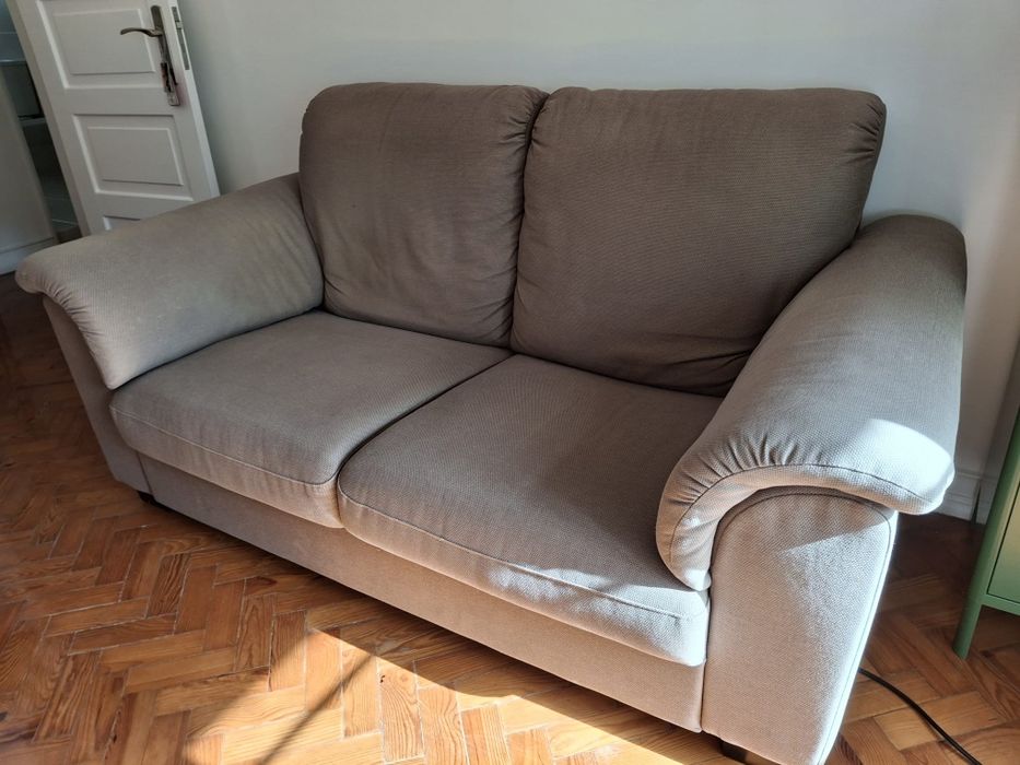 Sofá 2 pessoas castanho, ikea